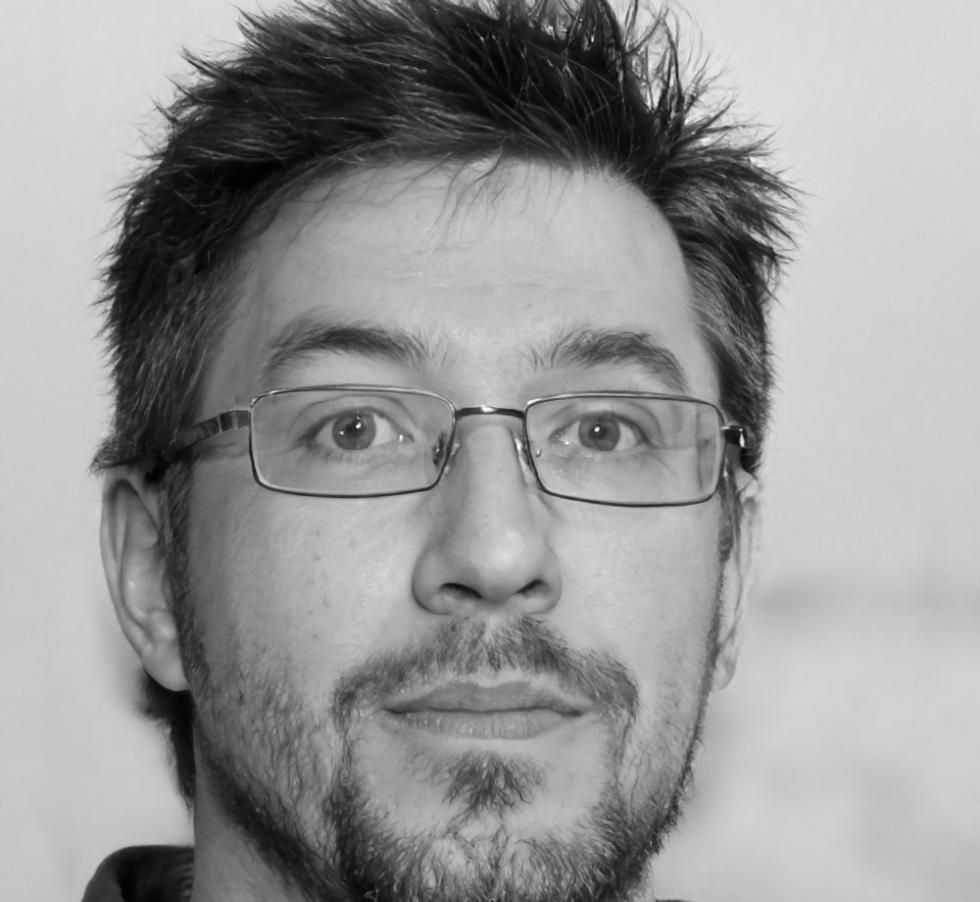 Portrait of instructor Callum Thorne